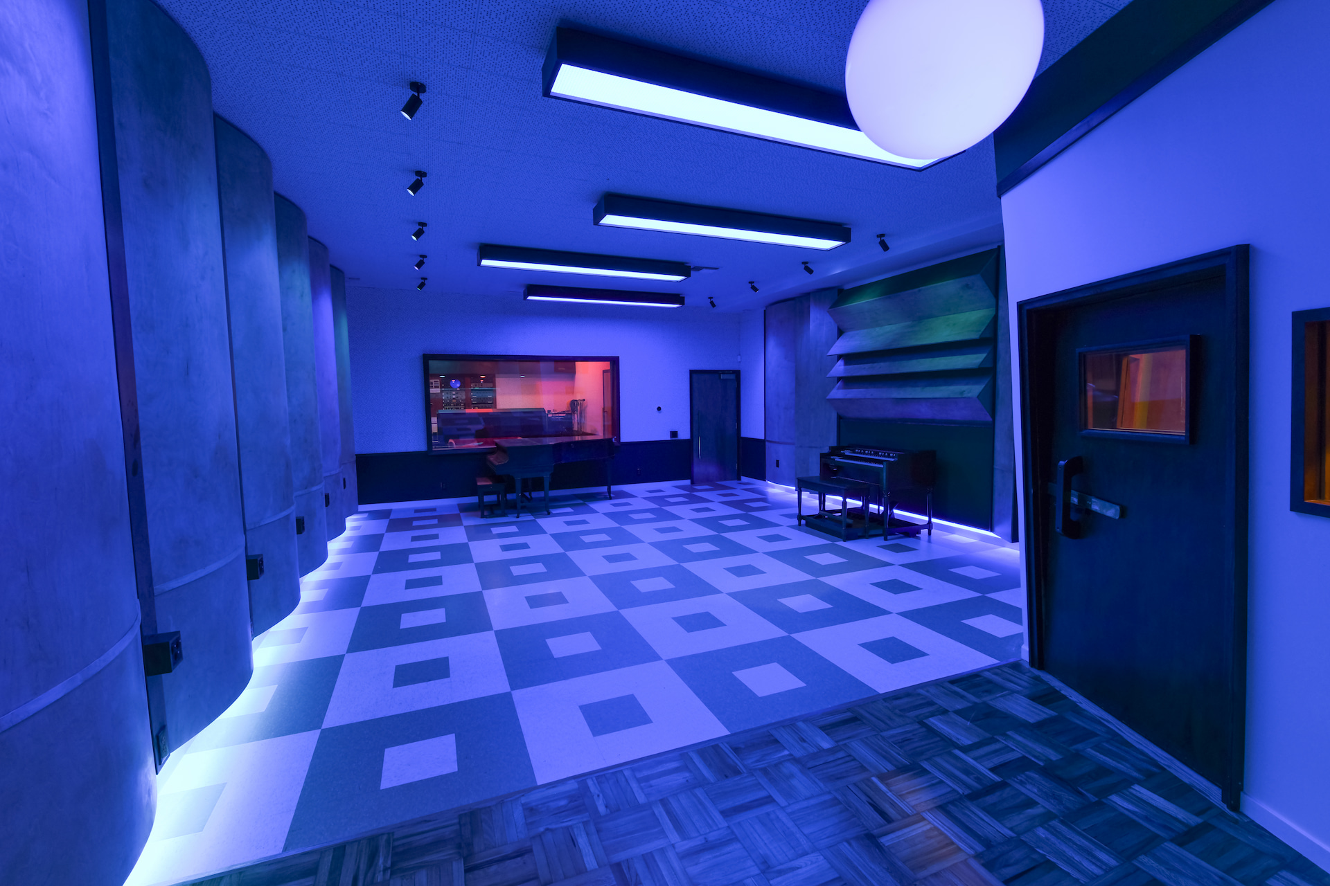 Live Room
